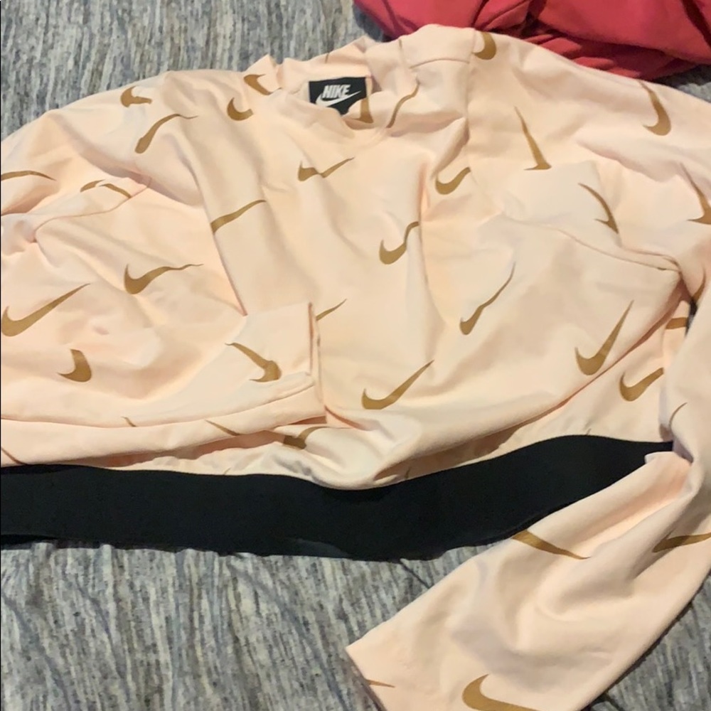 Athletic Nike crop top